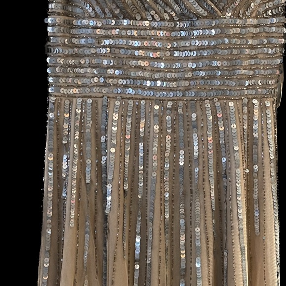 Beautiful sequin dress - Picture 2 of 7